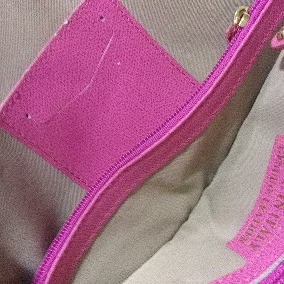 Giaguaro Italian Crossbody Bag - Picture 7 of 9